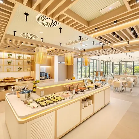 Eurostars Oasis 4* Marbella