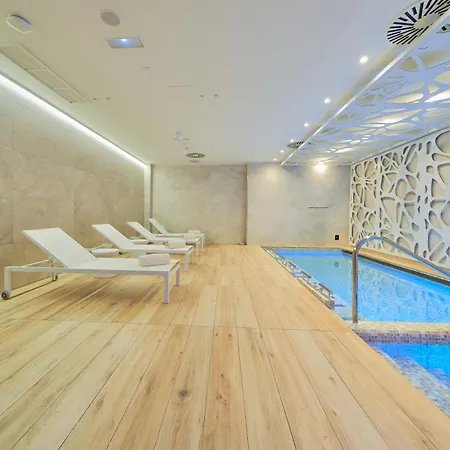 Eurostars Oasis